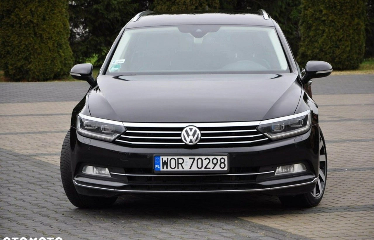 Volkswagen Passat cena 59900 przebieg: 269000, rok produkcji 2014 z Wojcieszów małe 781